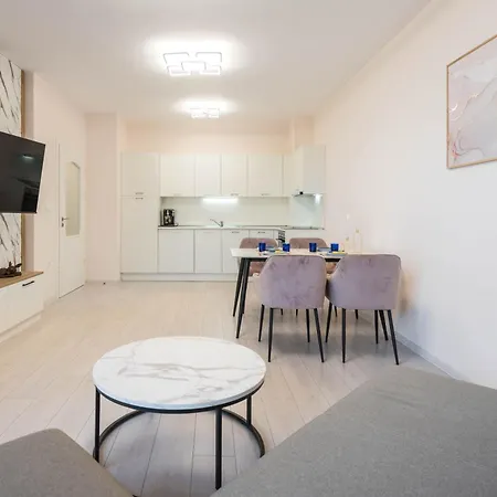 Luxurious Beachfront With Private And Panoramic Views In La Complex * וארנה