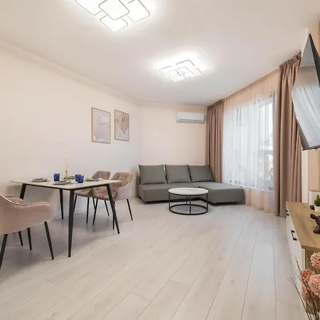 Luxurious Beachfront With Private And Panoramic Views In La Complex Апартаменти *