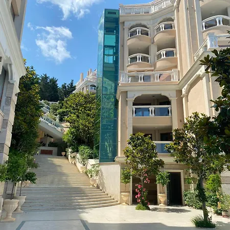 Apartamento Luxurious Beachfront With Private And Panoramic Views In La Complex Varna