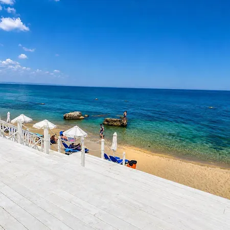 Luxurious Beachfront With Private And Panoramic Views In La Complex Апартаменти *